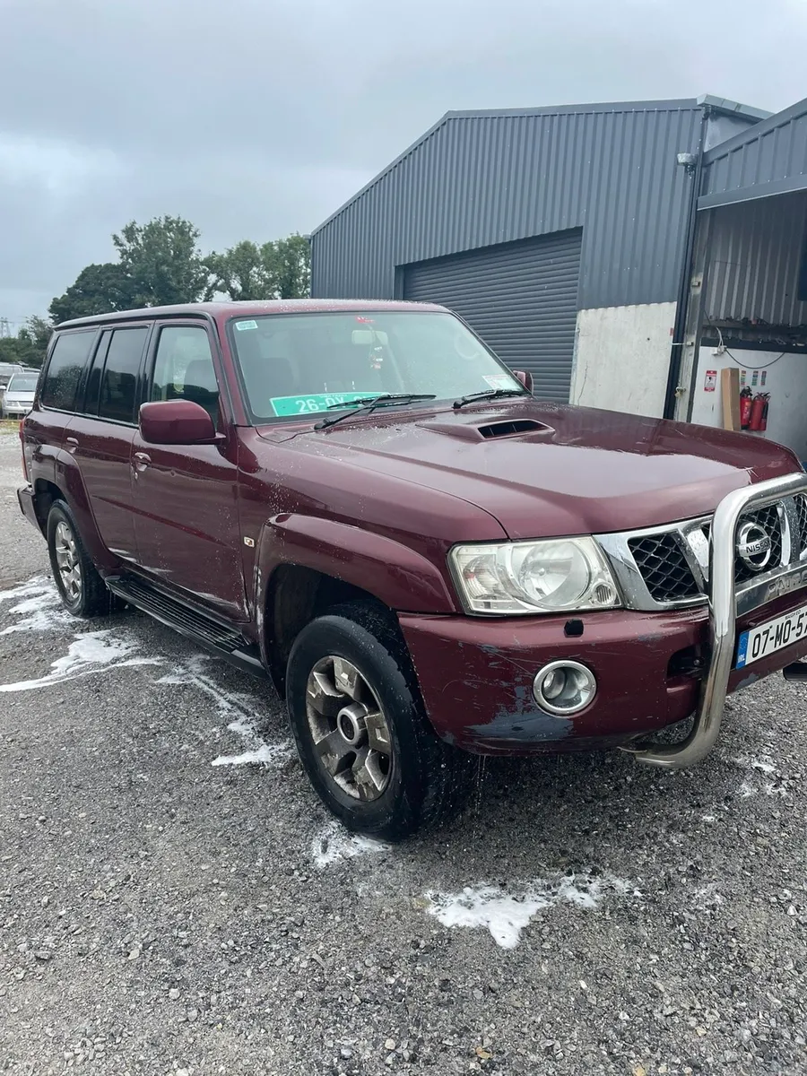 Nissan patrol breaking 2007 - Image 3