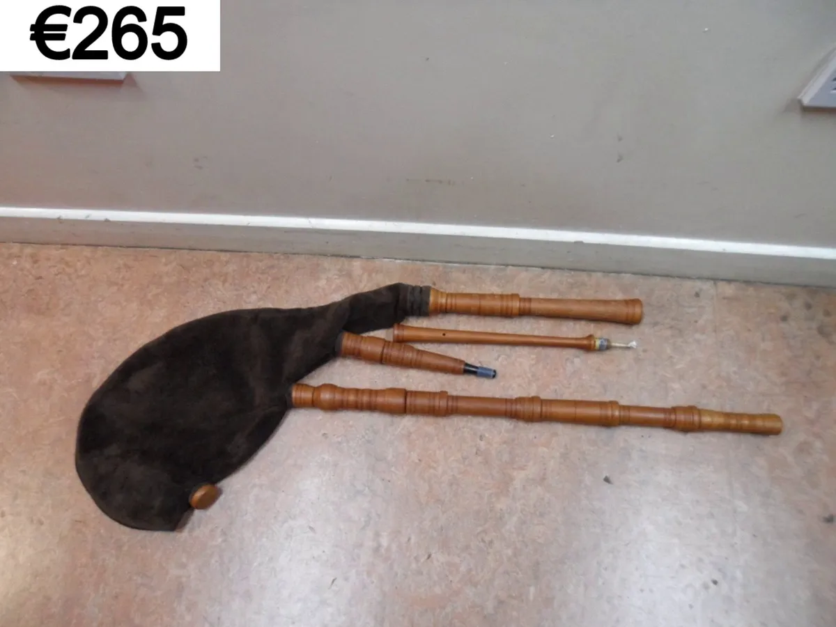Bagpipes - Image 1
