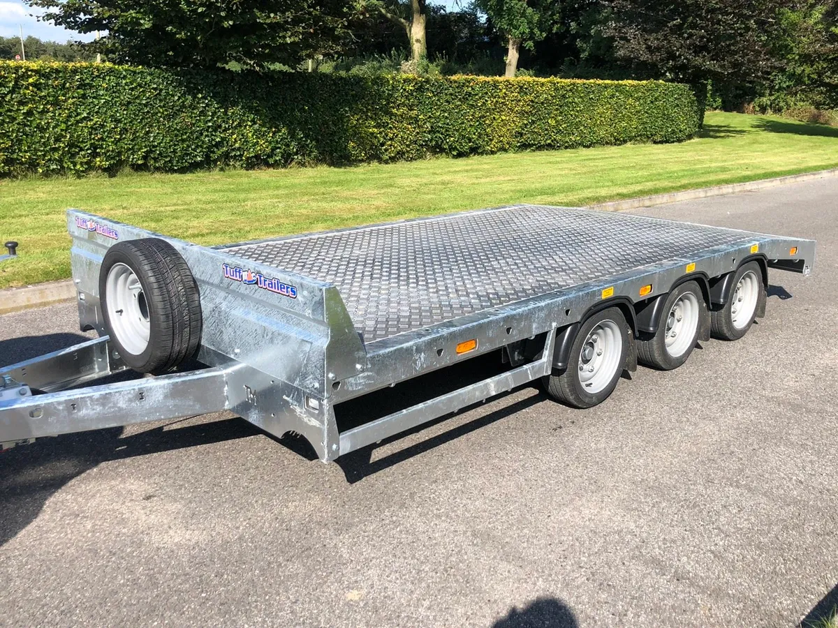 New tuffmac 14 ft beavertail lowloader buckets - Image 1