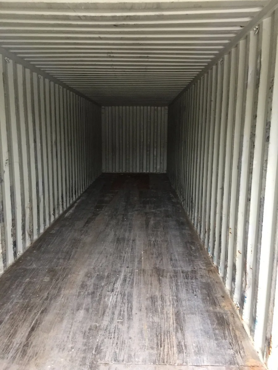 40ft shipping containers - Image 4