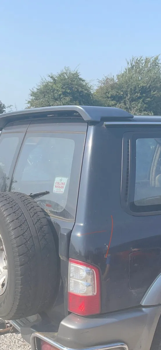 Nissan patrol spoiler accessories - Image 4