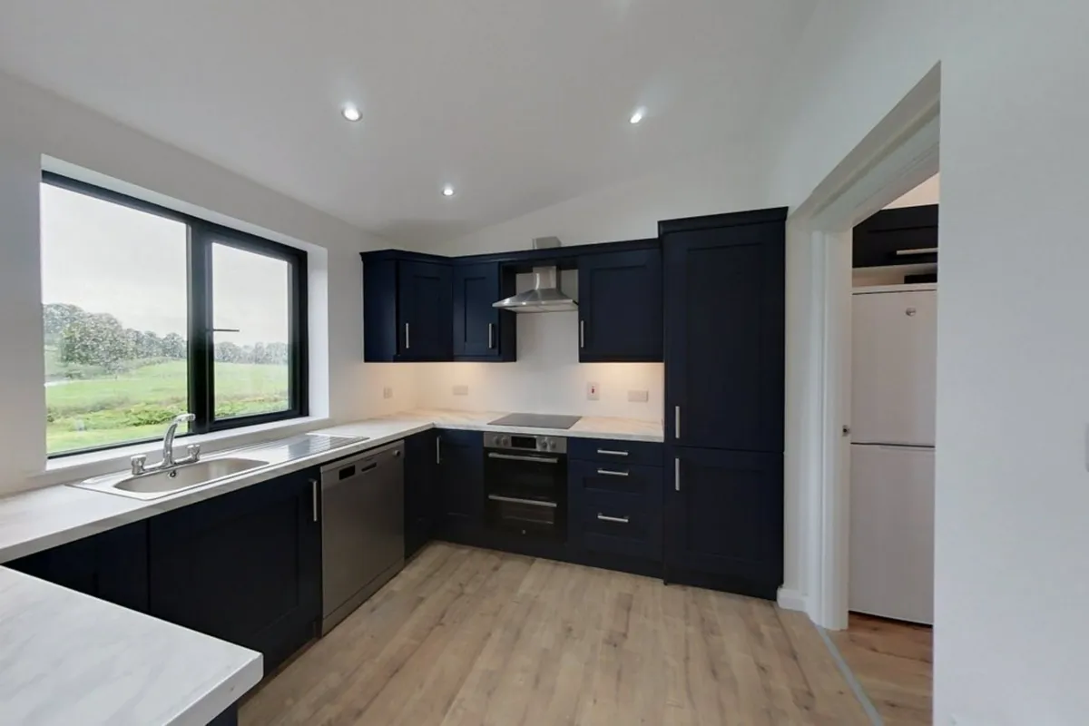 Modular home log cabin - Image 3