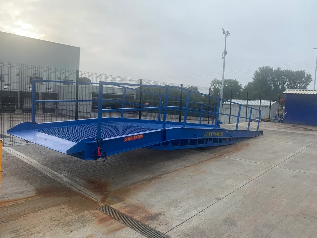 Forklift loading ramps - Image 1