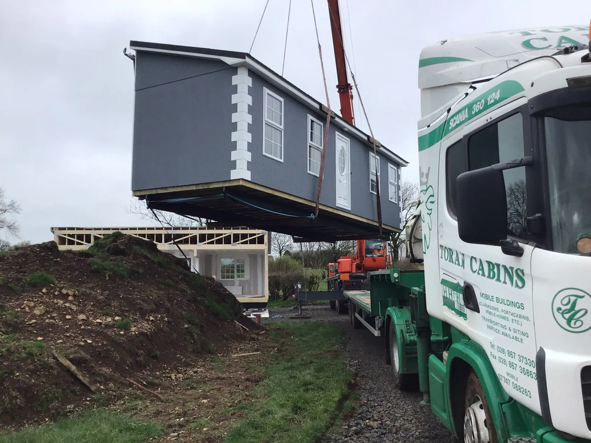 Transportation of modular homes portable building - Image 1