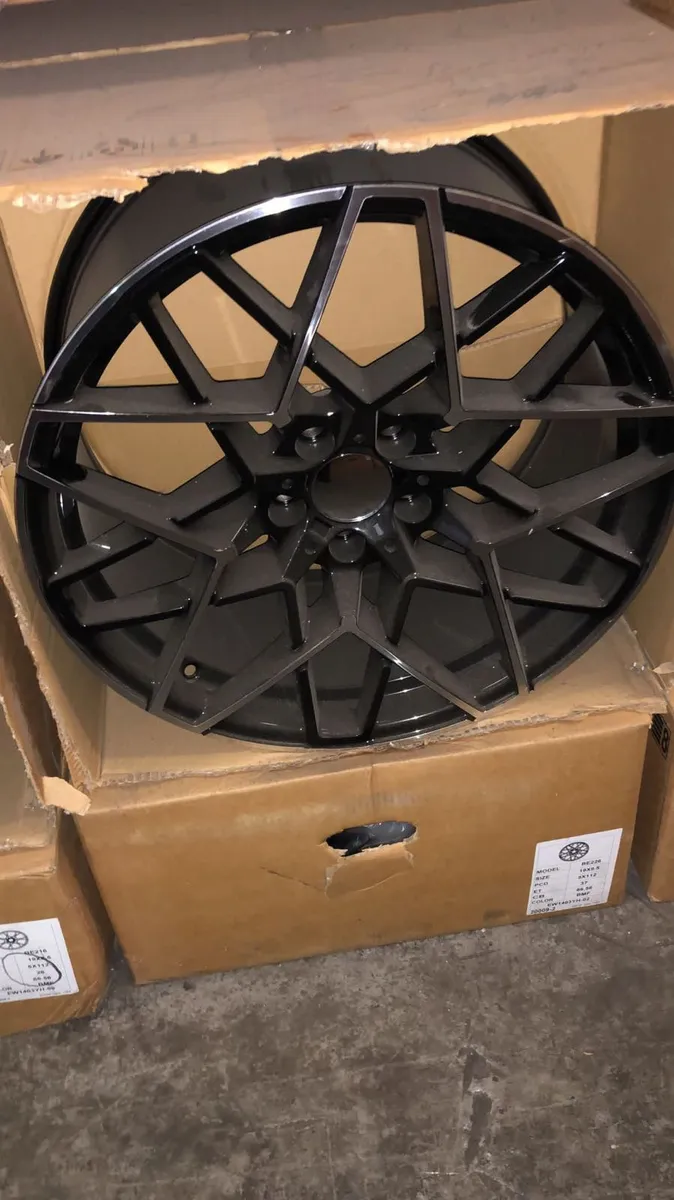 20” g30 5x112 alloy selection - Image 1