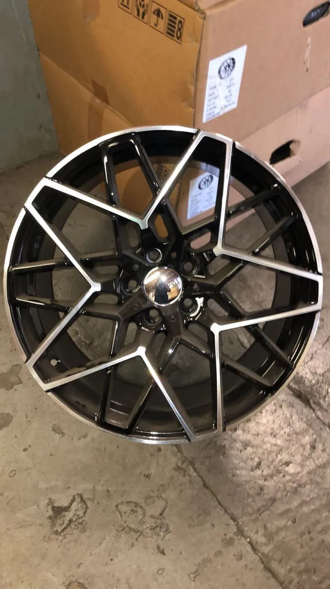 20” g30 5x112 alloy selection - Image 2