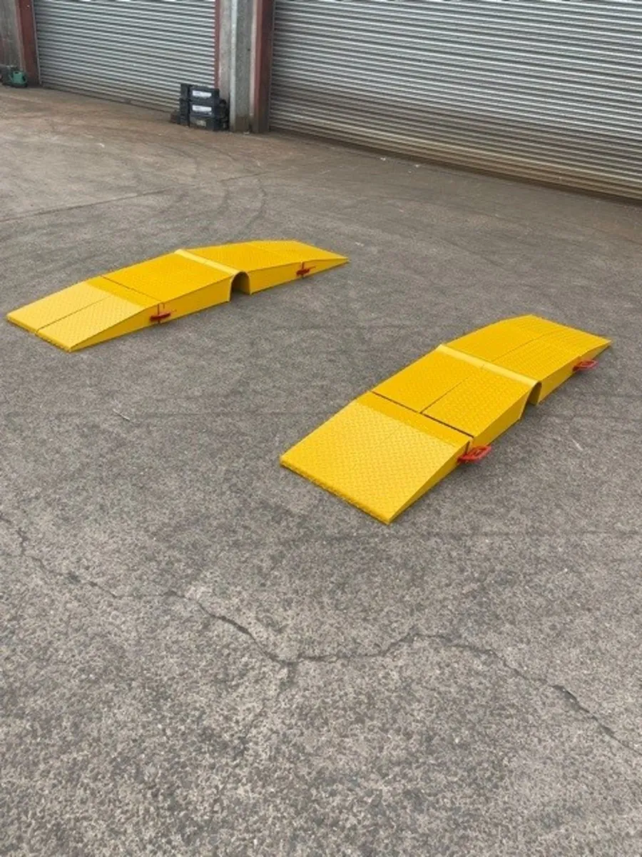 Umbilical Road Crossing Ramps - Image 1