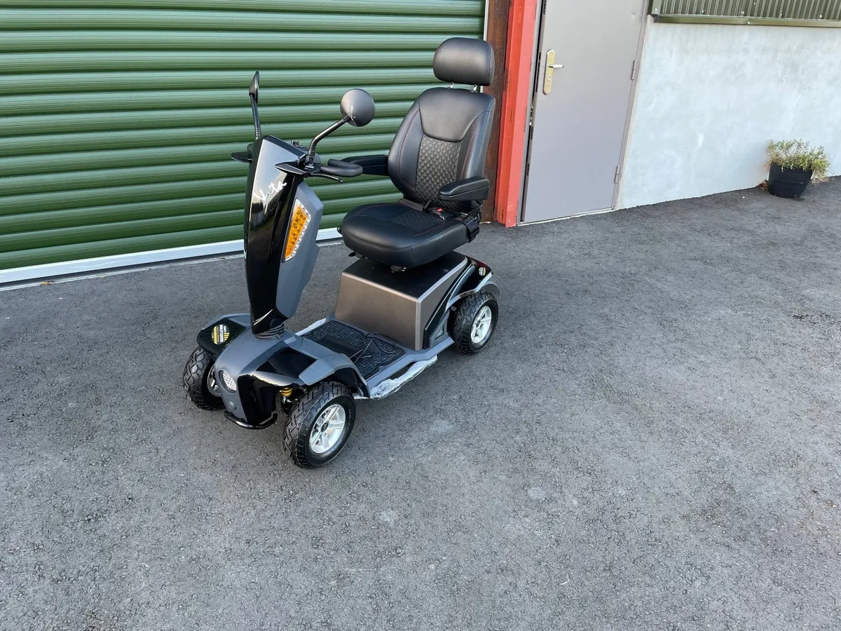 TGA Vita E mobility scooter DEMO - Image 2