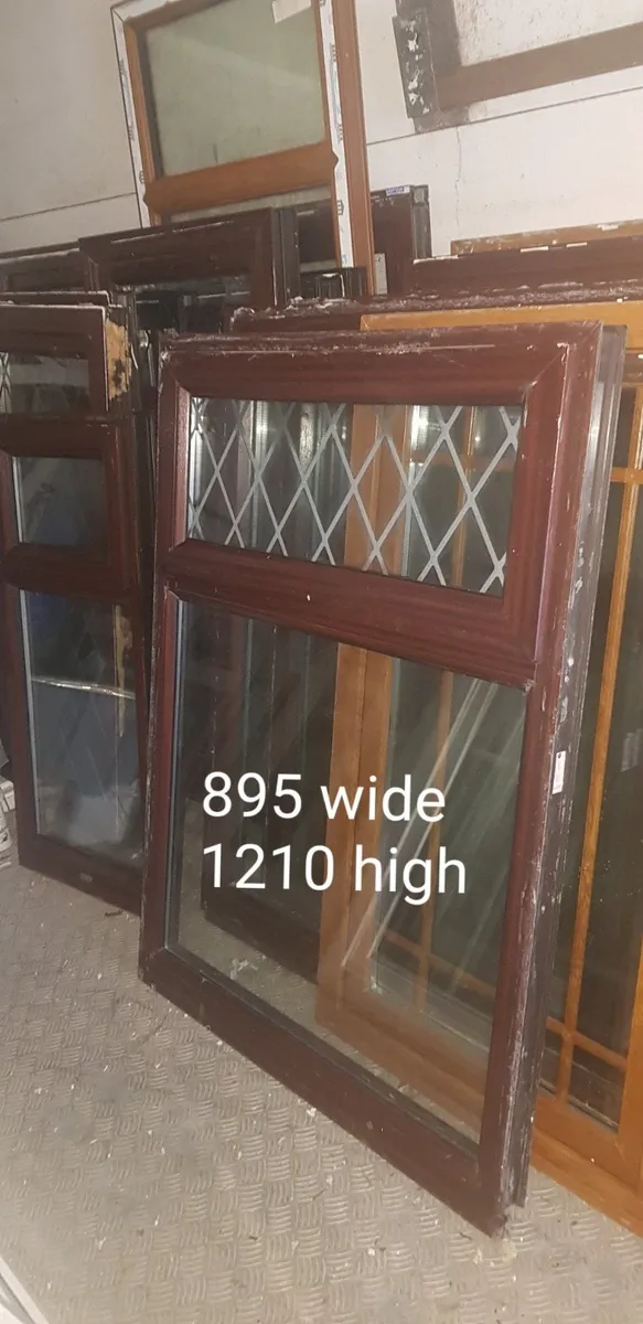Mahogany and White Pvc  Windows - Image 4