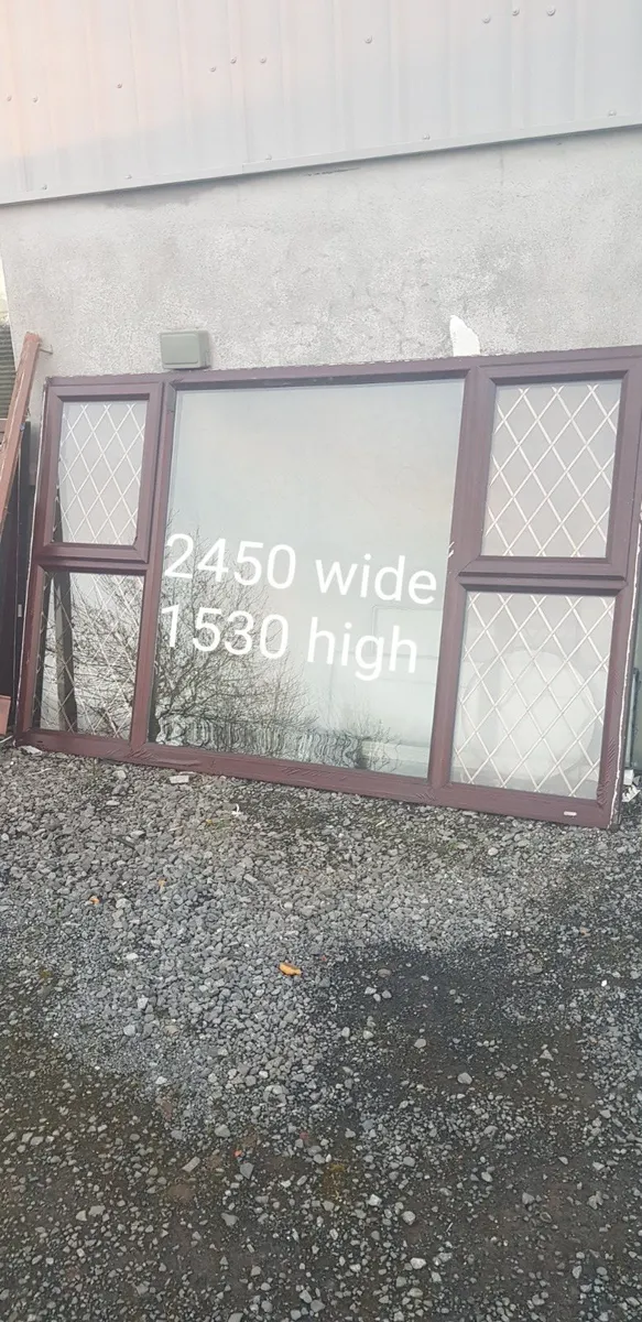Mahogany and White Pvc  Windows - Image 3