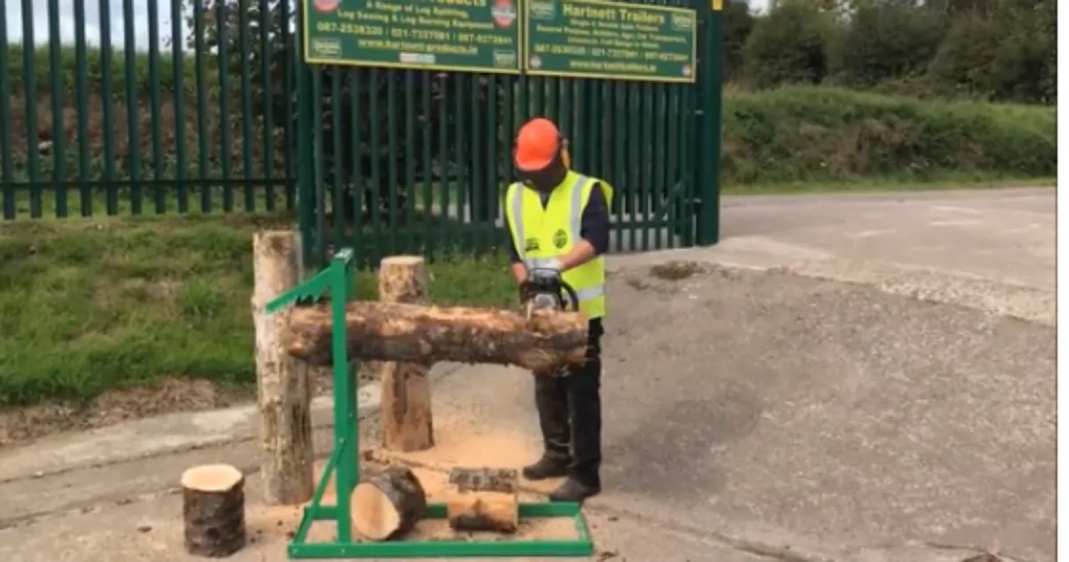 Timber Croc Log Holder - Image 1