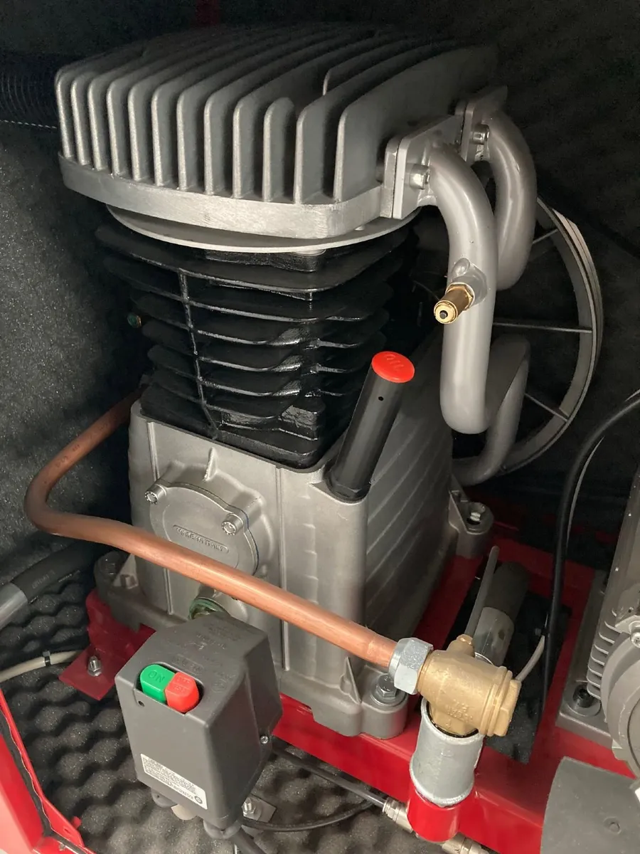 Silent Air Compressor - Image 2