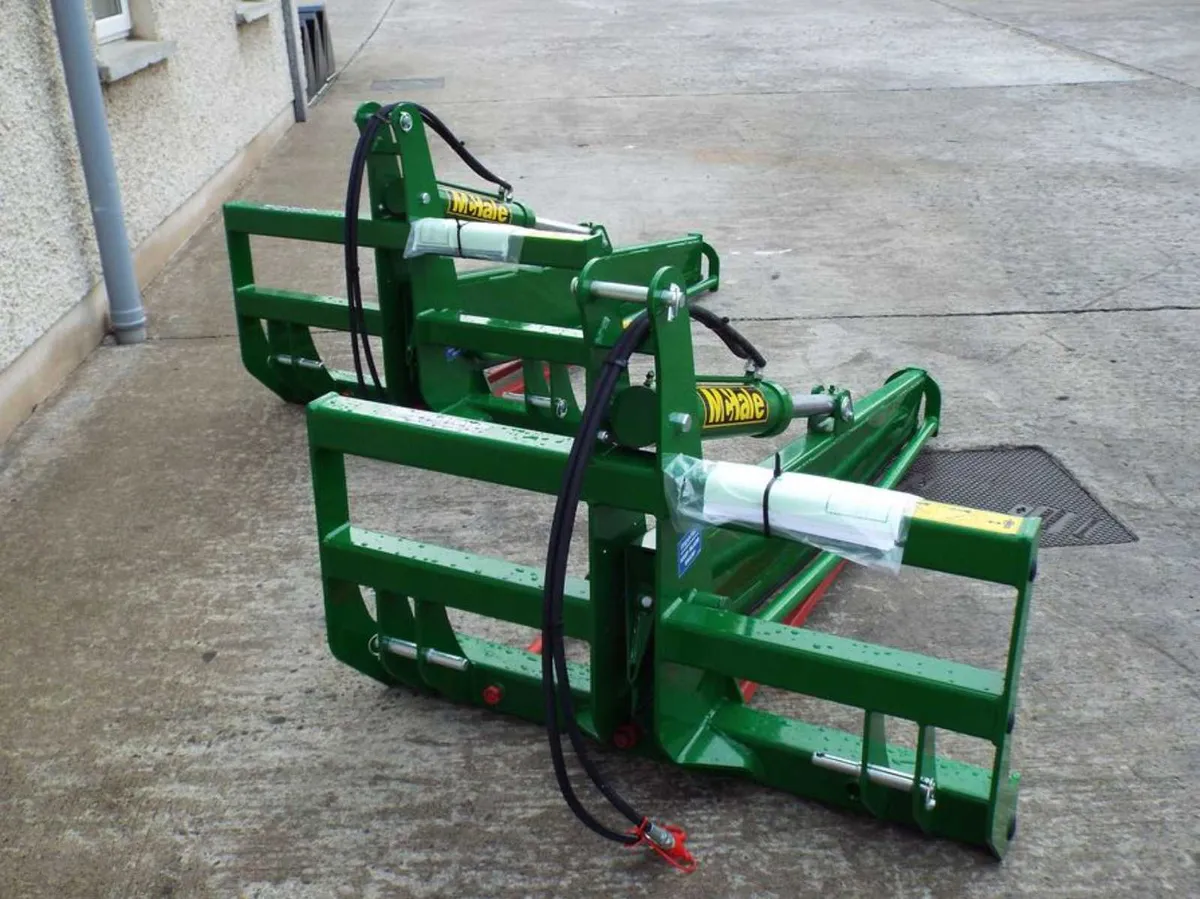 New McHale 994 Round Bale Splitter - Image 3