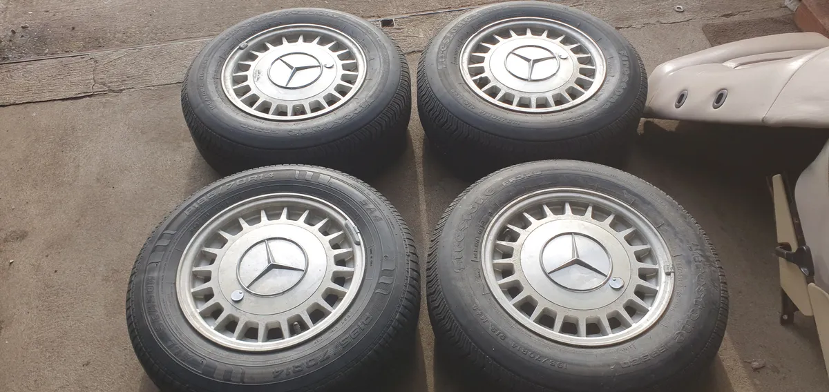 MERCEDES ALURAD  ALLOYS 6.5 × 14 MINT ORIGINAL - Image 1