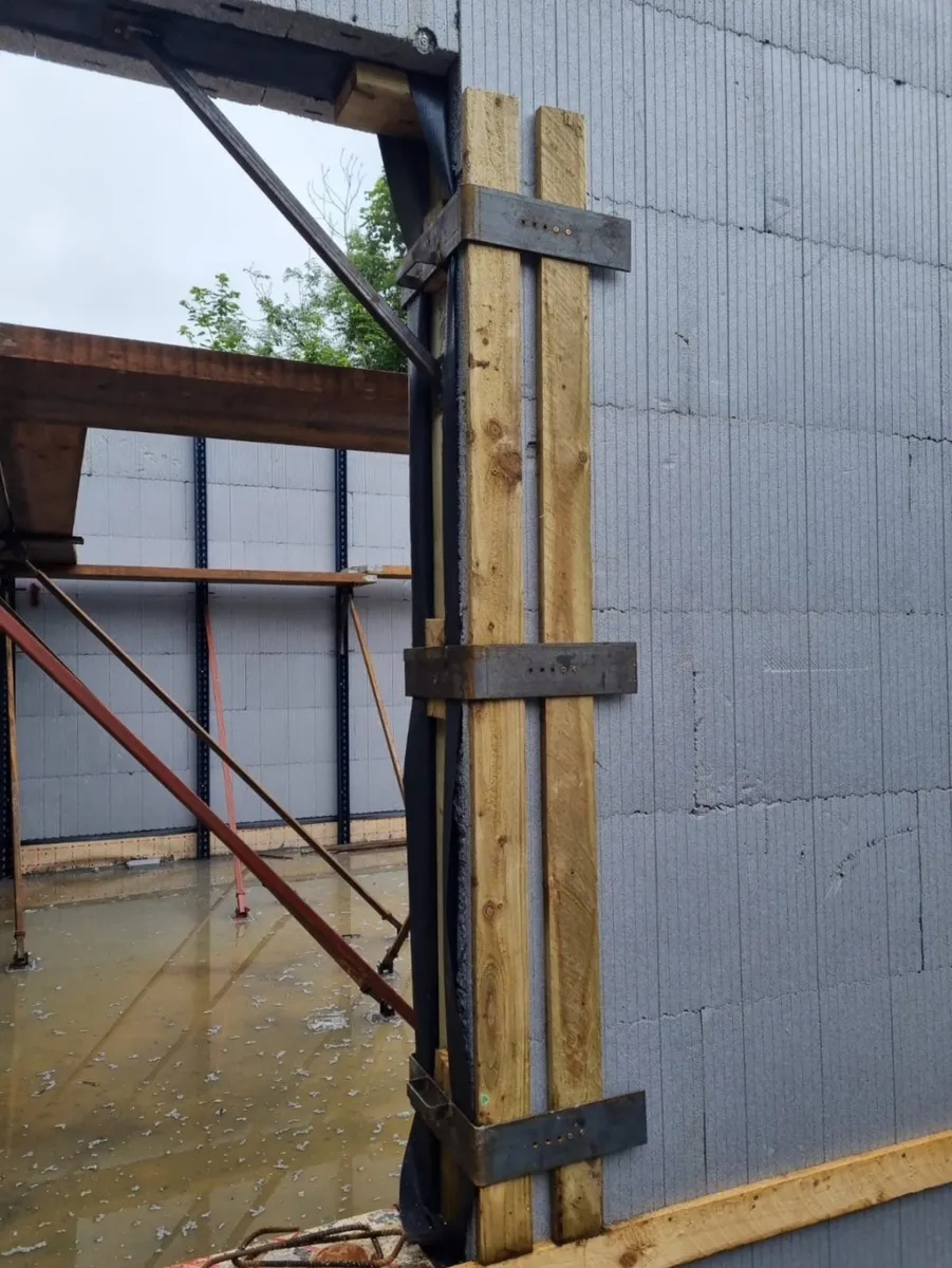 ICF PUSH PULL PROPS - Image 3