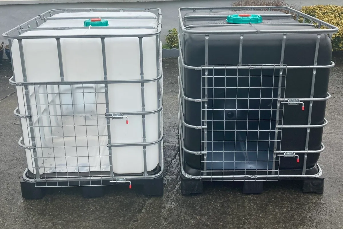 Upcycled Calf hutches Sheep & Goat shelters / Pig - Image 2