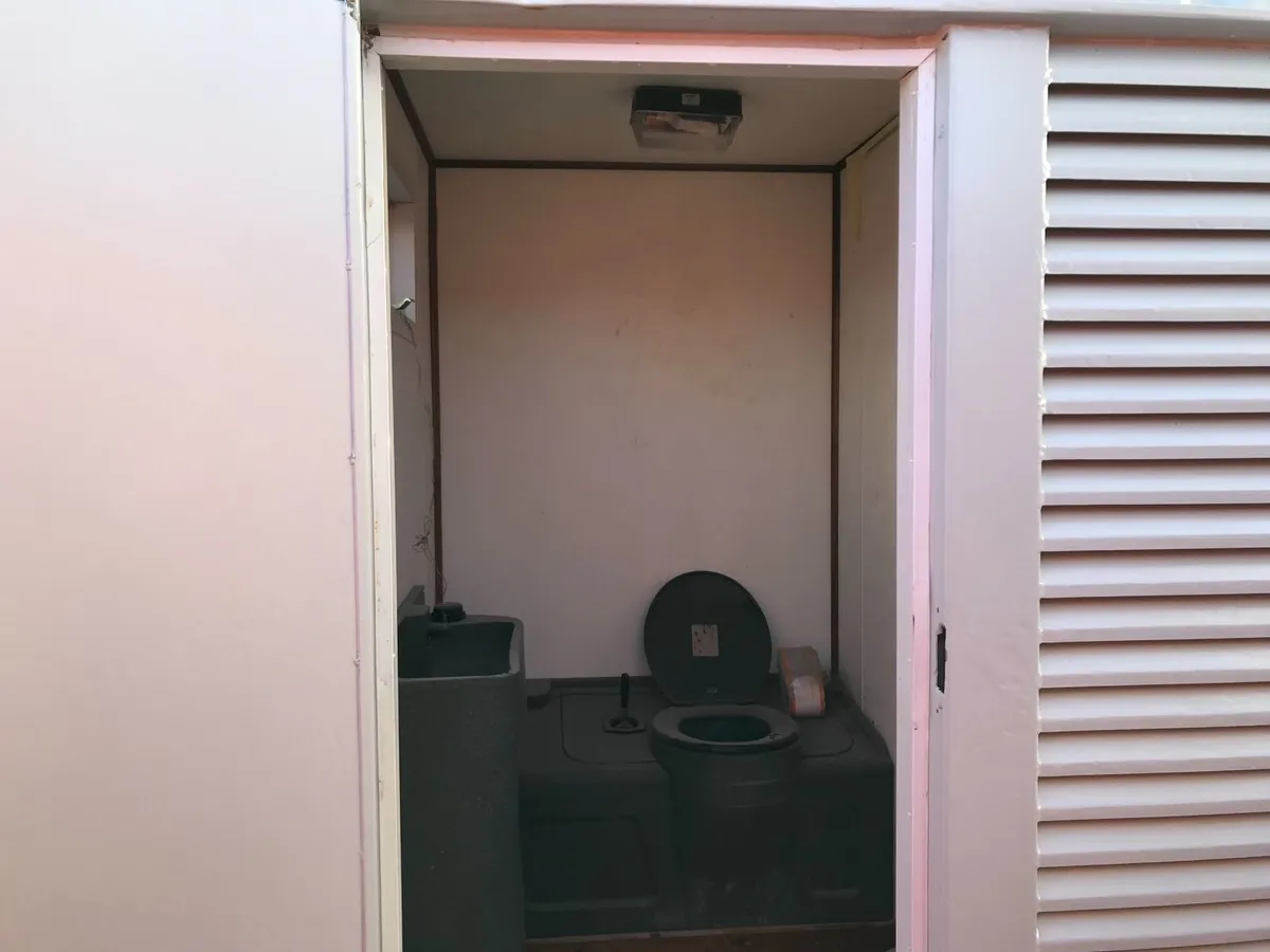 Welfare Unit Hire - Canteen - Toilet - Generator - Image 3