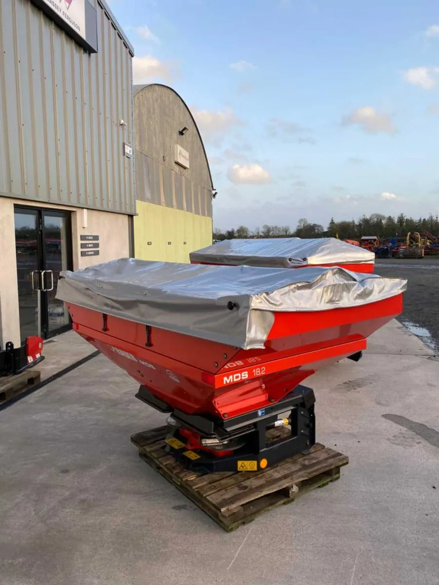 Rauch Fertiliser Spreaders - Image 4