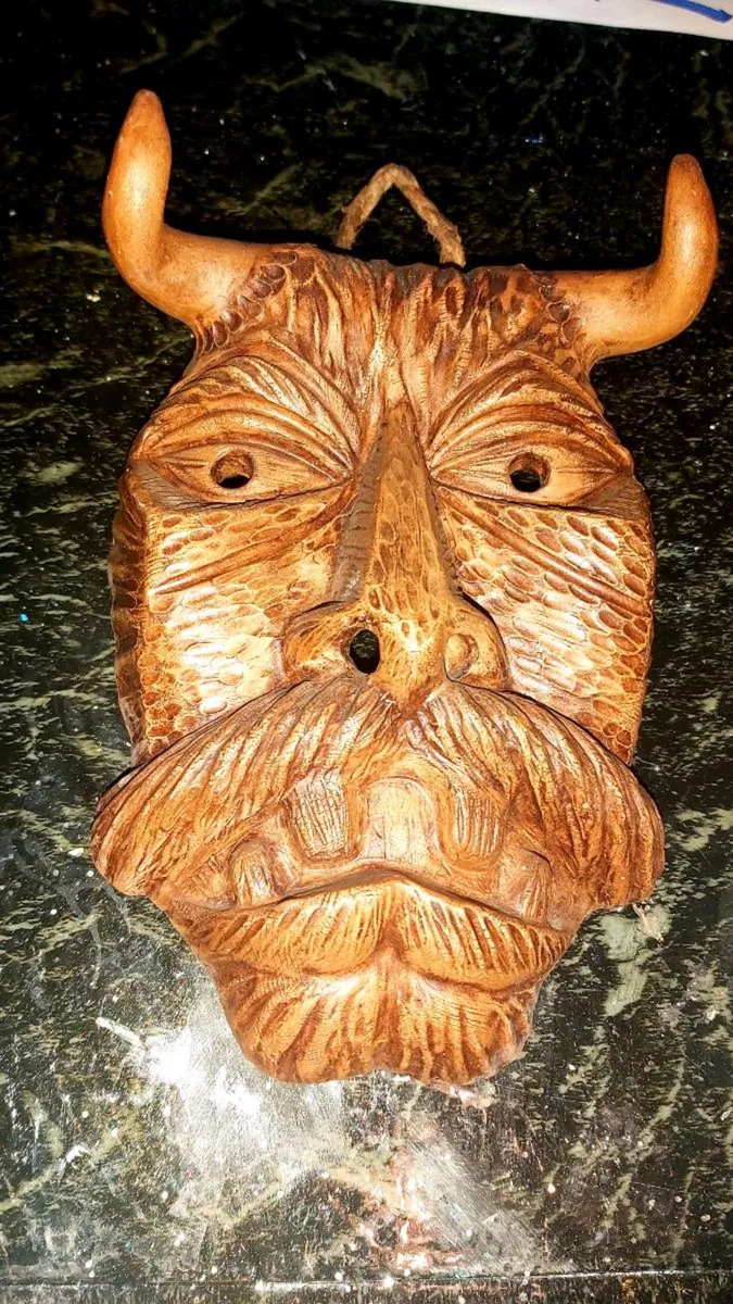Unique terracotta Buso mask - Image 1