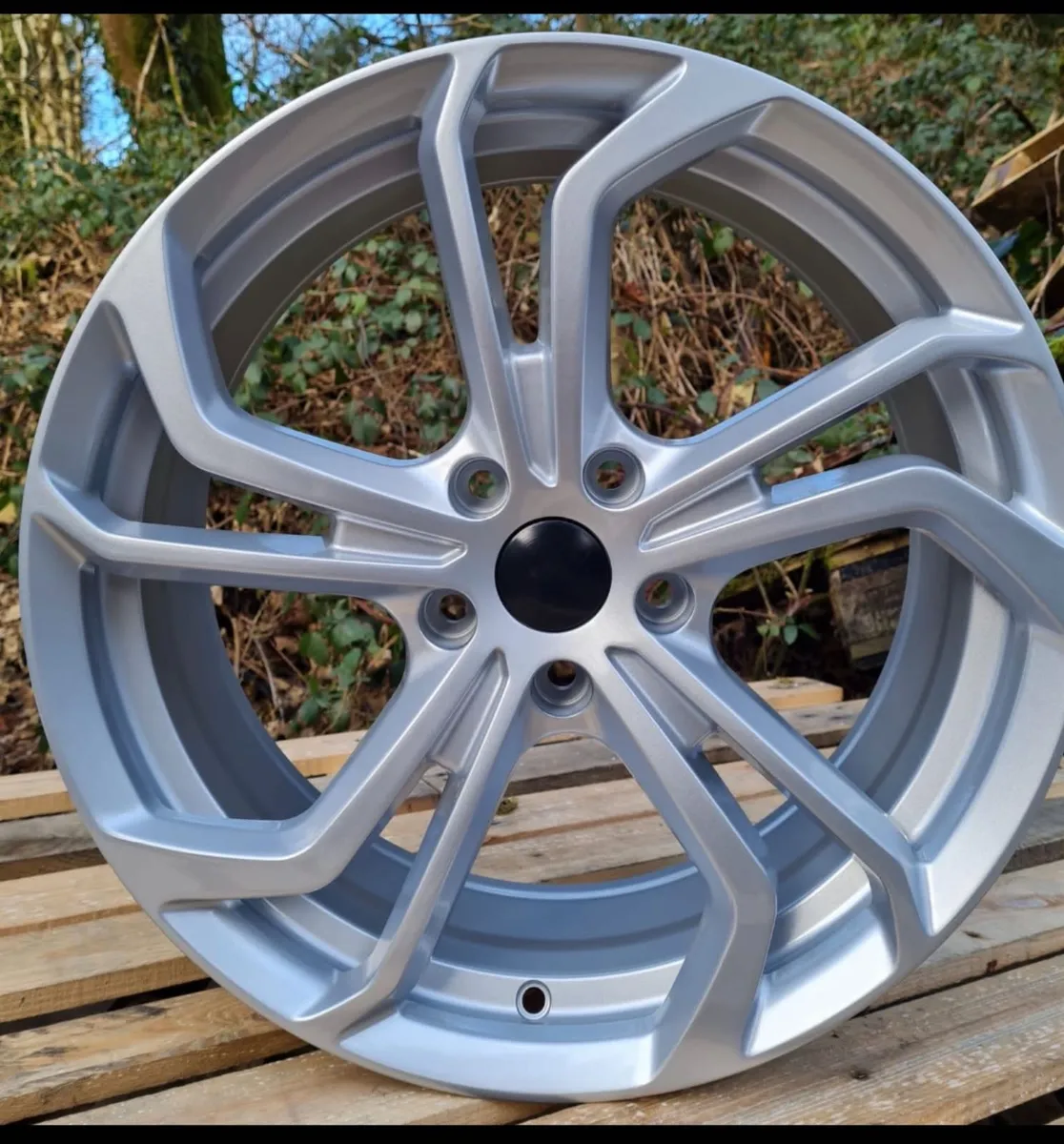 18” spin 5x112 silver vw golf Passat & Tyres