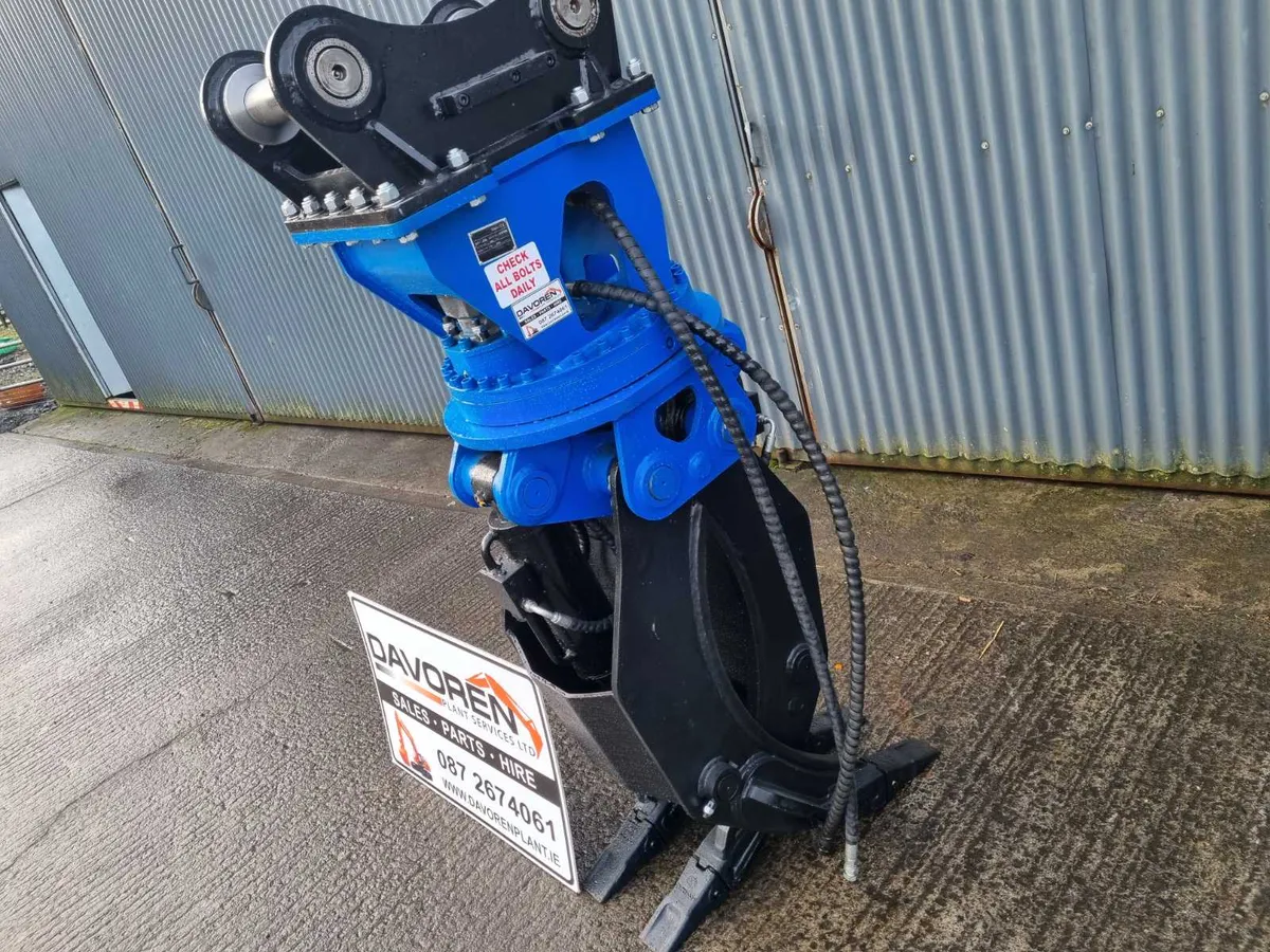 14t to 18t Hydraulic rotating grab - Image 1