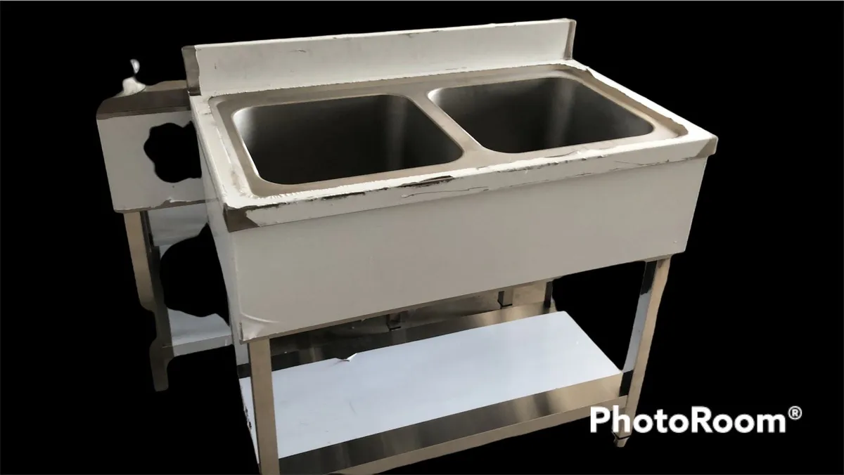 Sale sale on top quality sinks and tables - Image 3