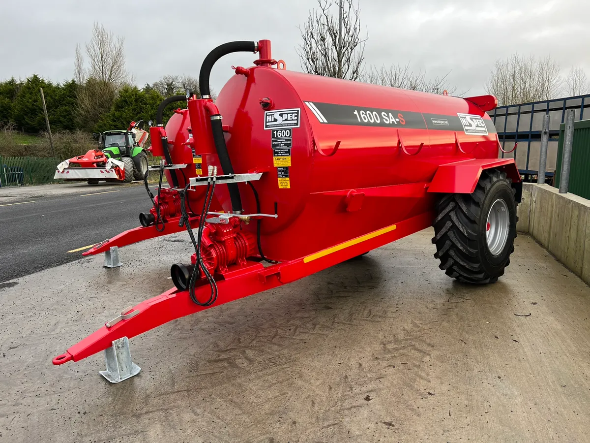 *** New Hi-Spec 1600 Gallon *** - Image 3