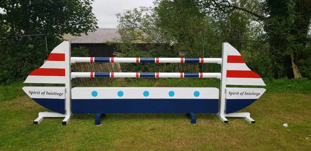 Show Jumps And X Country Fences - Image 1