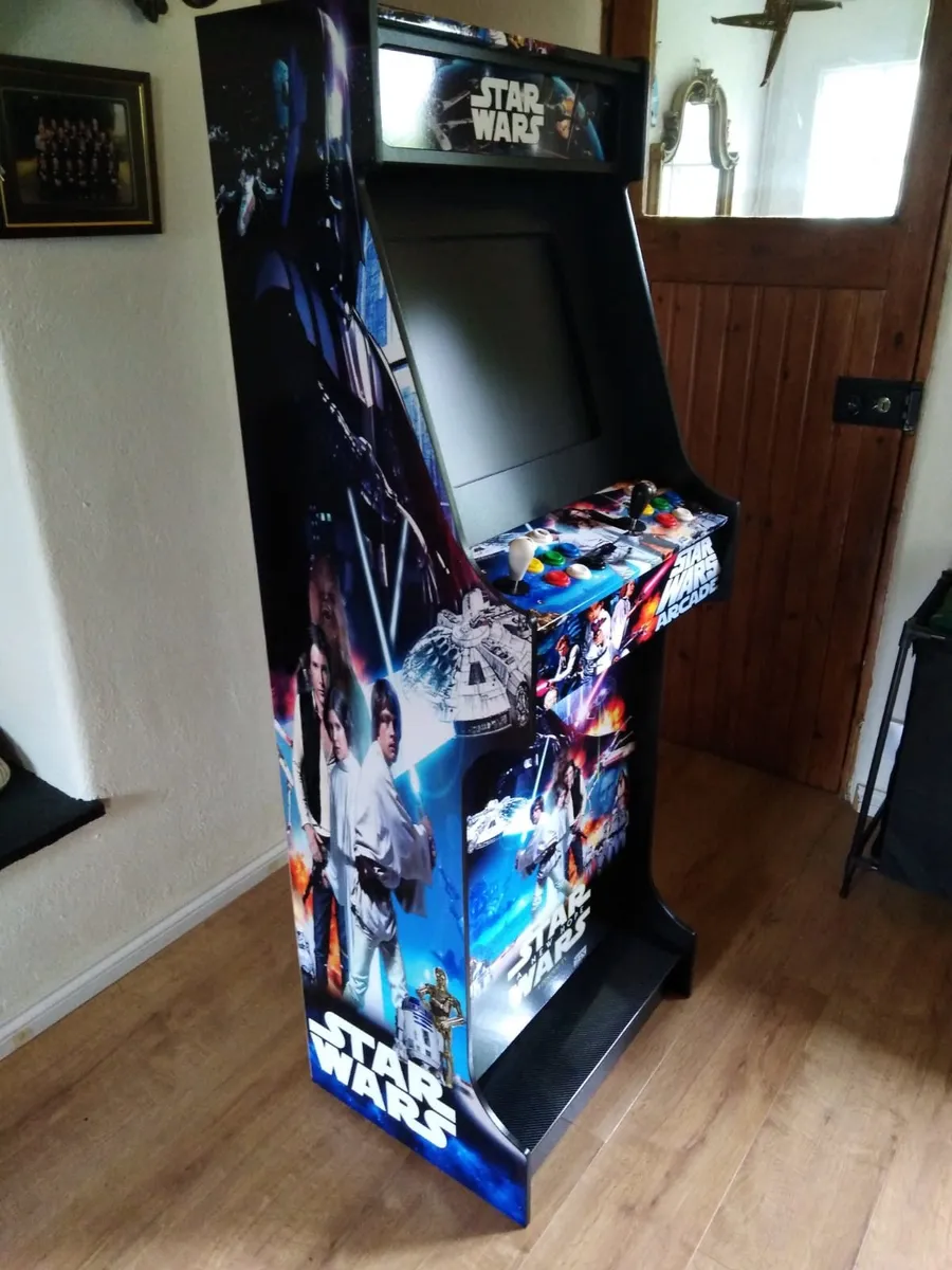 Arcade machine/ Games console - Image 4