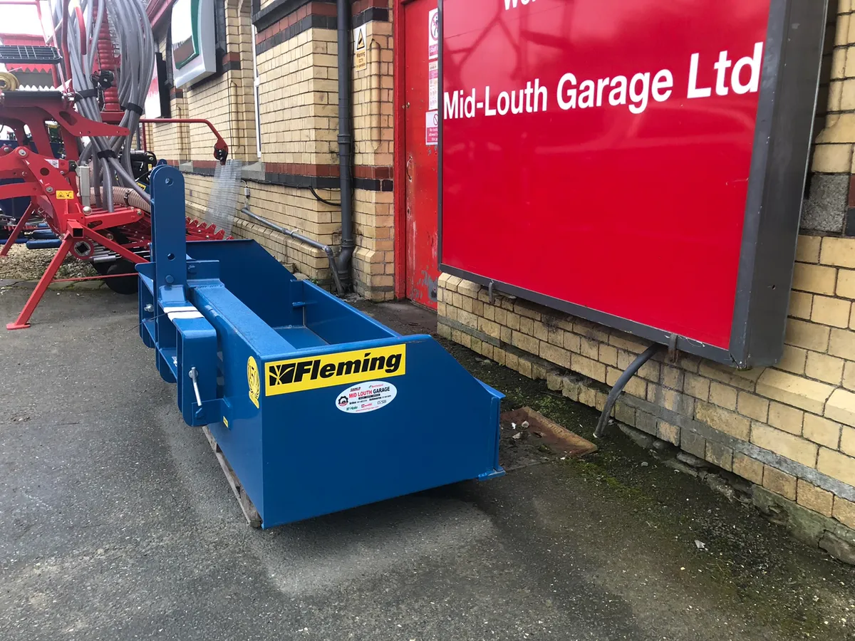 New Fleming 6ft transport box - Image 1