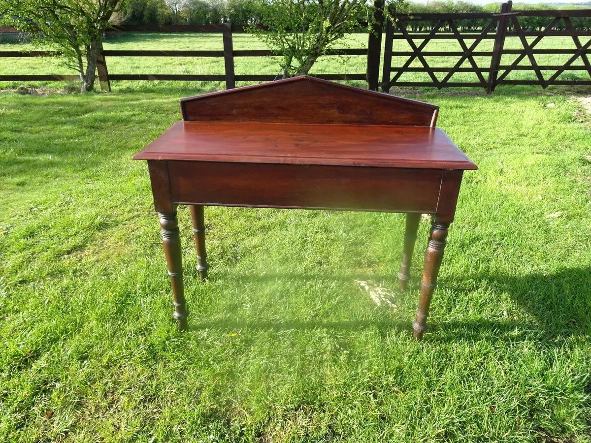 Old Mahogany table - Image 3
