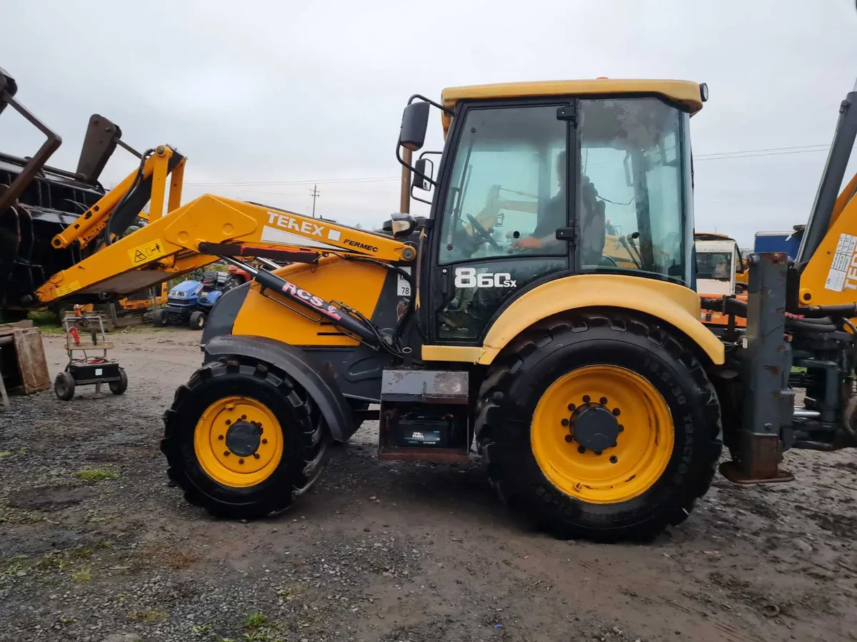 We buy all diggers - Image 3