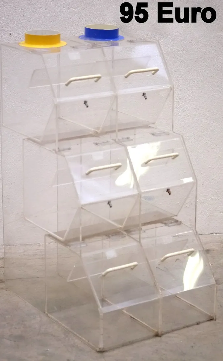 Merchandise Display units & shelving - Image 4