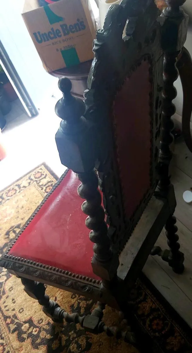 Antique chair - Image 2