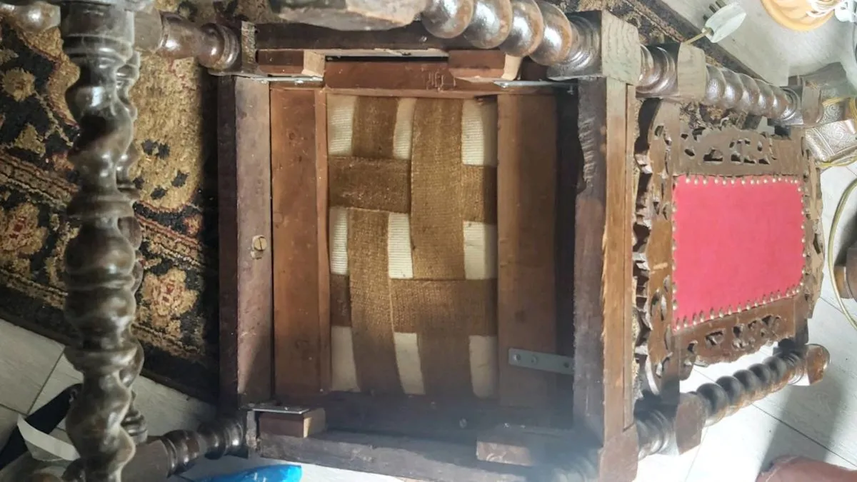 Antique chair - Image 3