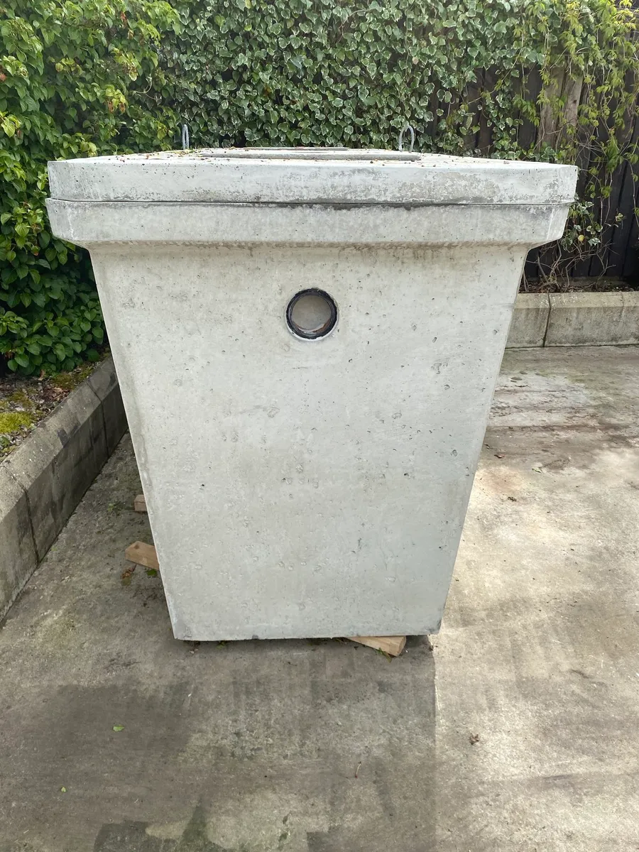 Large Concrete Water-Effluent Collection Tank - Image 1