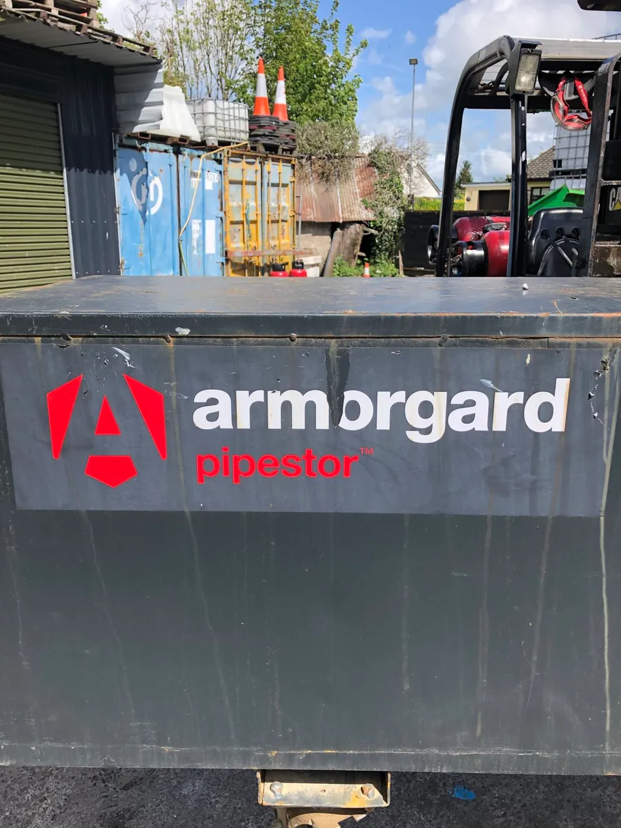 Armorgard Pipe Store - Image 1