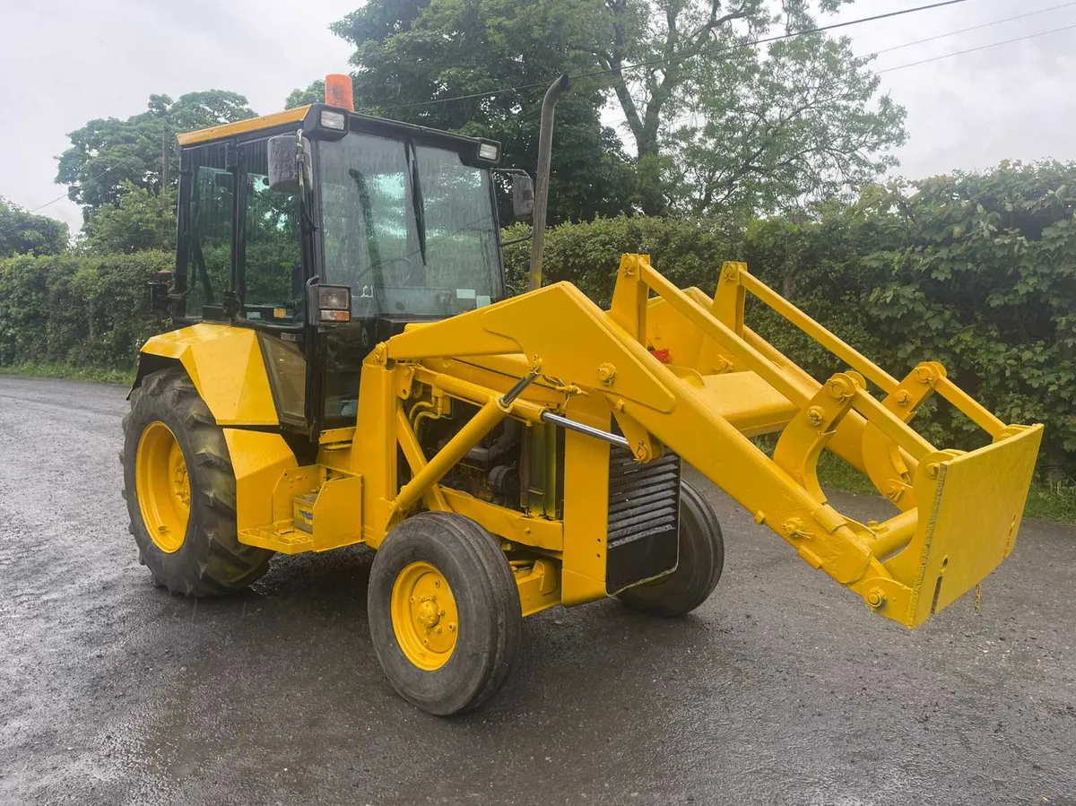 mf 50 hx loader - Image 1