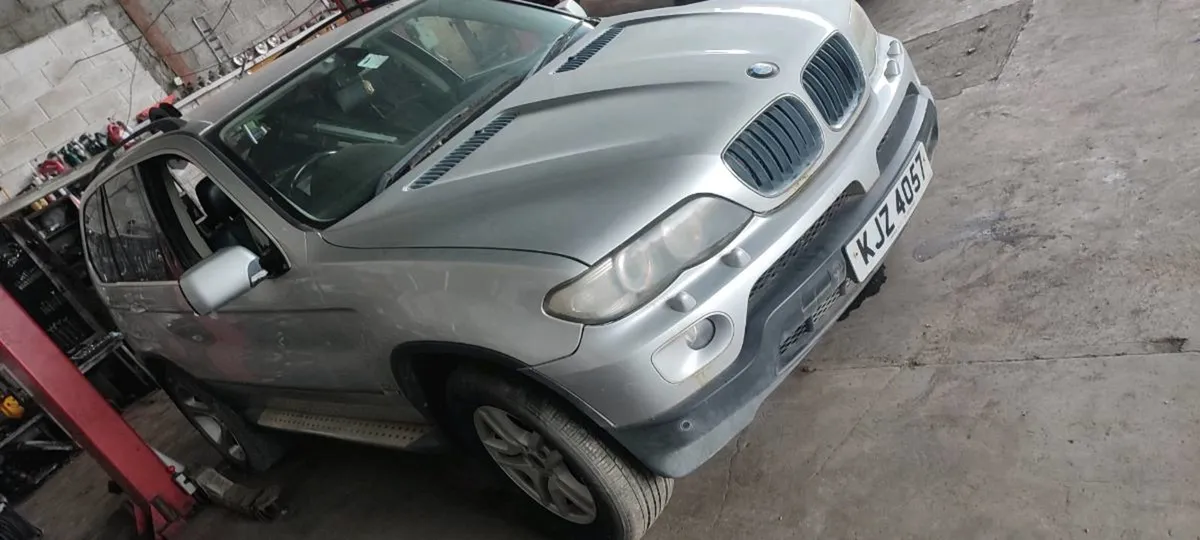 BMW X5 BREAKING 3.0 DIESEL - Image 2