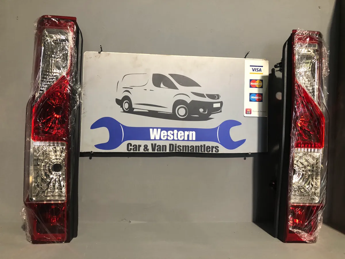 New Renault master back lights 2011 on