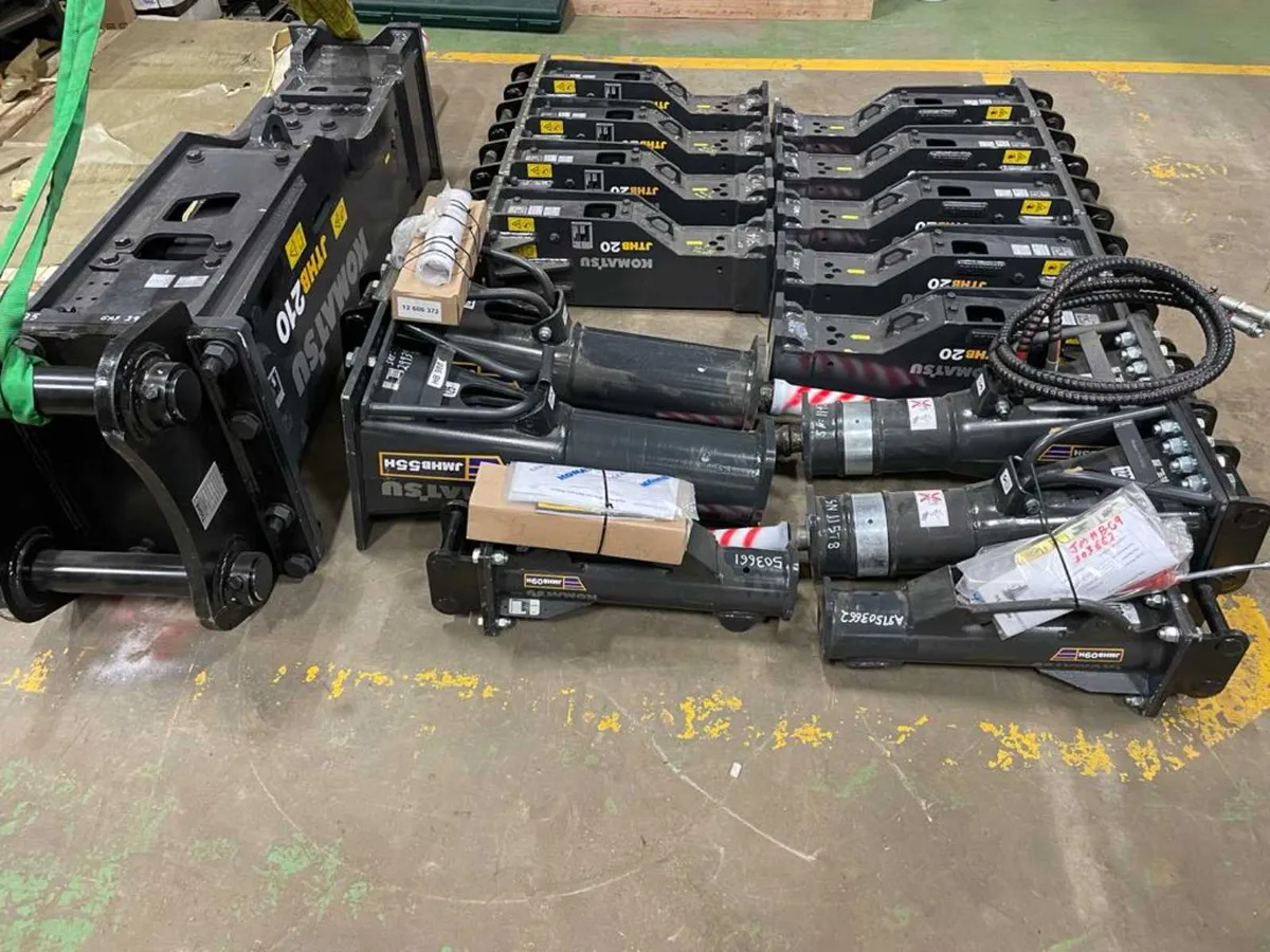 (NEW) Rock Breakers - Image 3