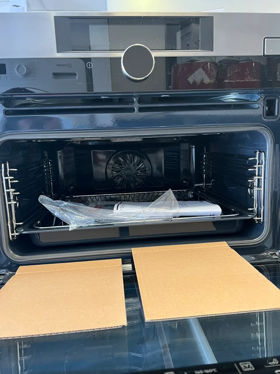 ⭐️ ⭐️⭐️⭐️⭐️ AEG COMBI OVEN (new display model) - Image 3