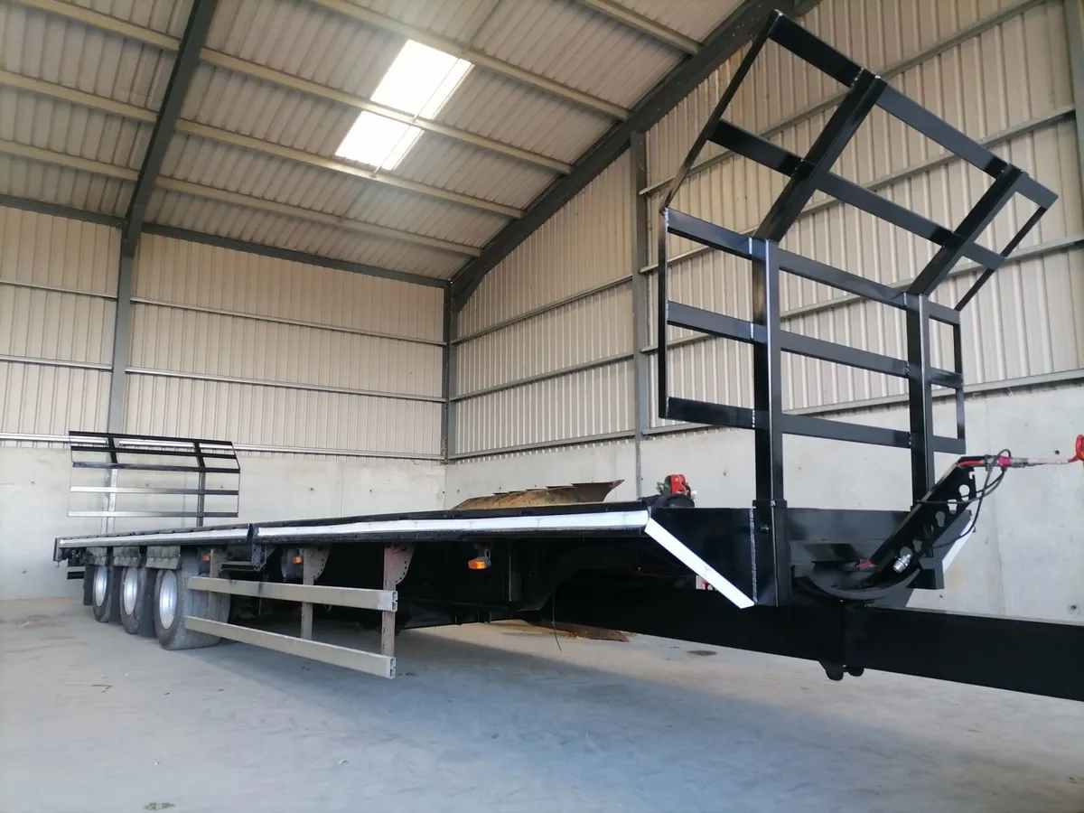 36 ft  bale trailer - Image 2