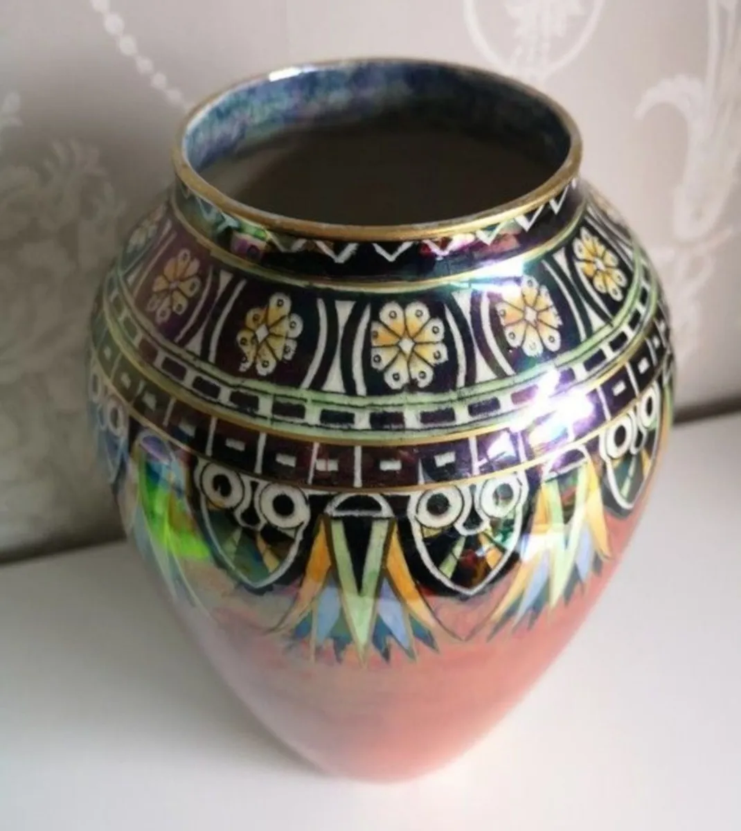 Beautiful Royal Winton vase - Image 2