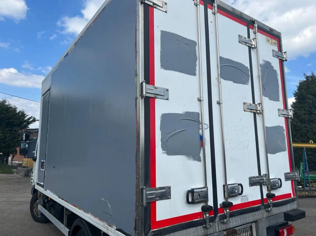 14F fridge box chiller side door & standby unit - Image 1