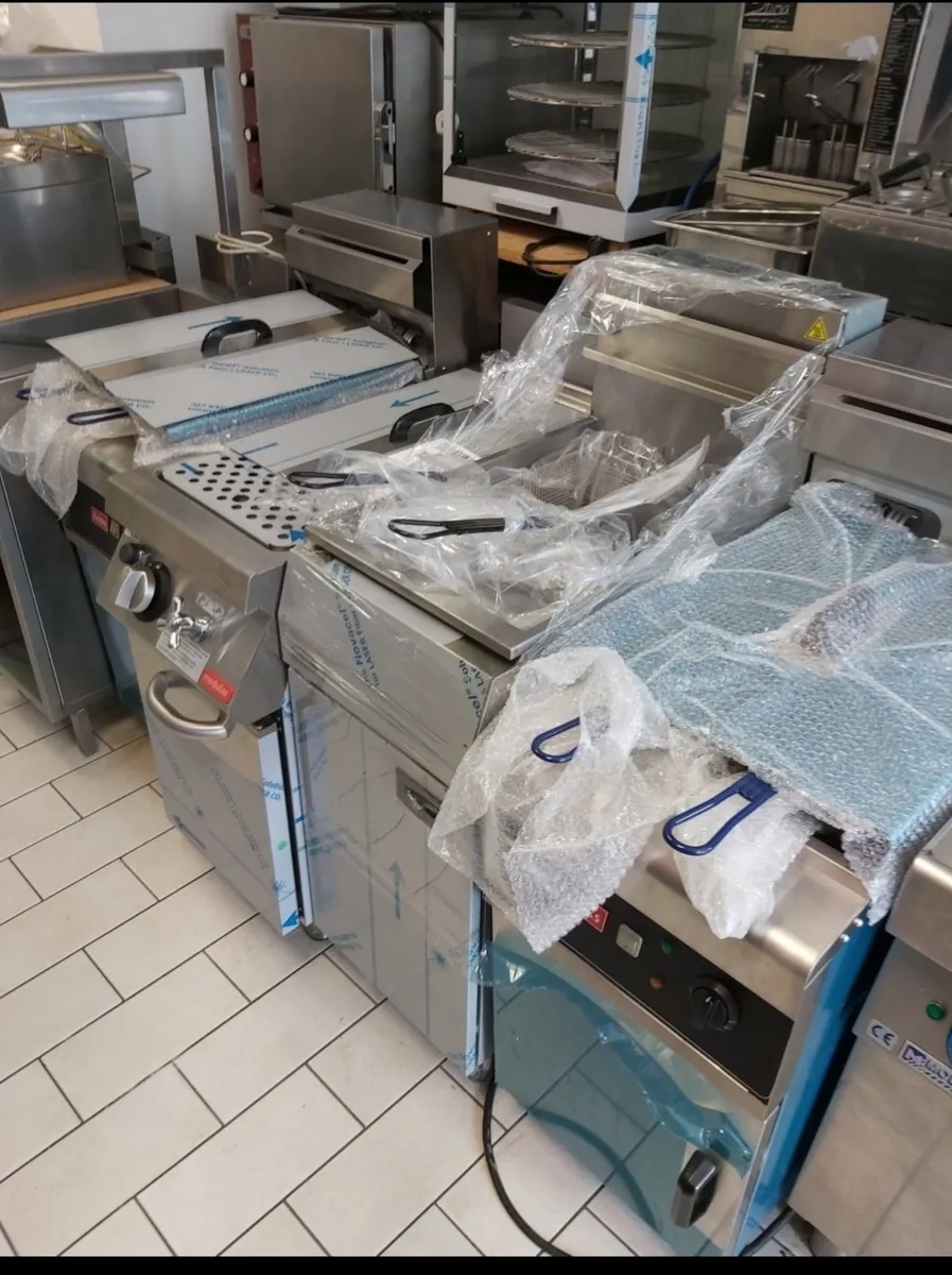 Fish & chips restaurant Closed Down - Image 2