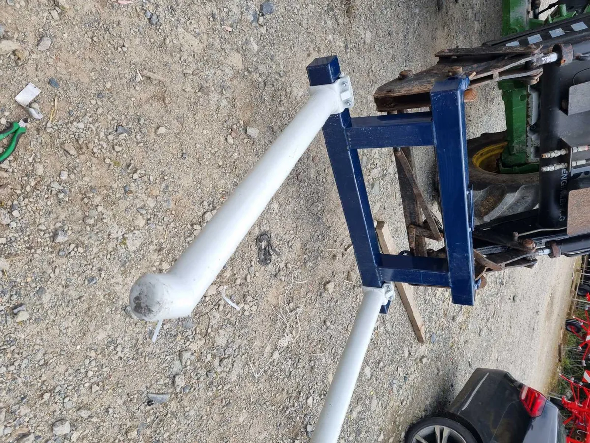 Bale Lifters - Image 2