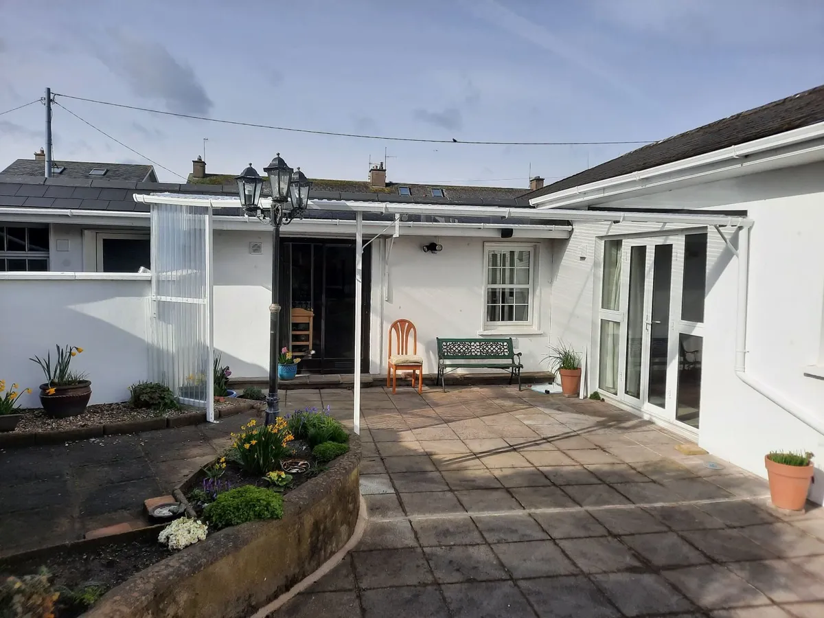 Clotheslines for Sale. - Image 4