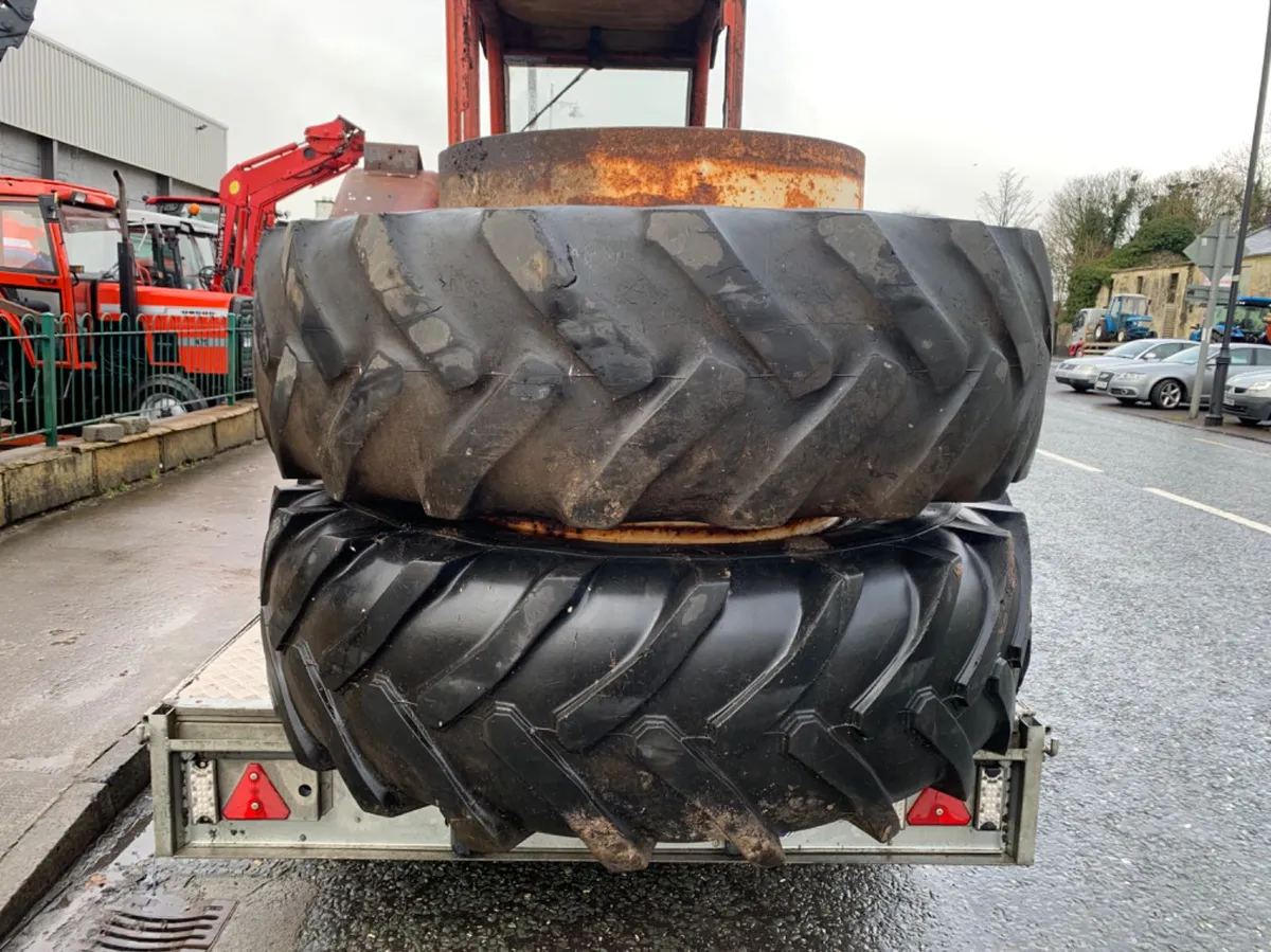 38” Dual Wheels - Image 1