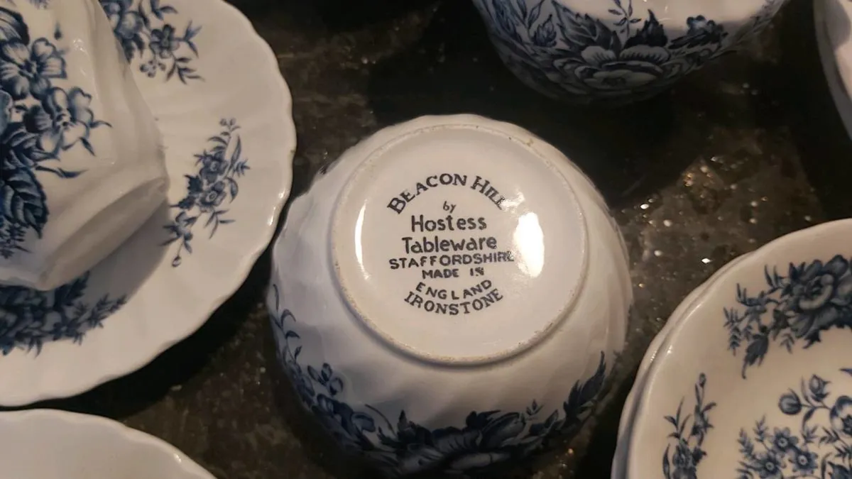 Beacon Hill Staffordshire set - Image 2